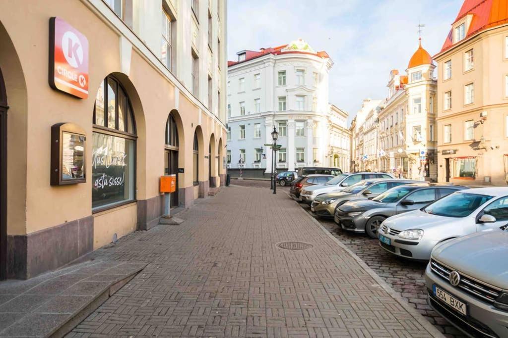 Best Location, Beautiful And Quiet Old Town Apt. تالين المظهر الخارجي الصورة