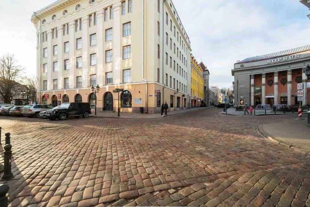Best Location, Beautiful And Quiet Old Town Apt. تالين المظهر الخارجي الصورة
